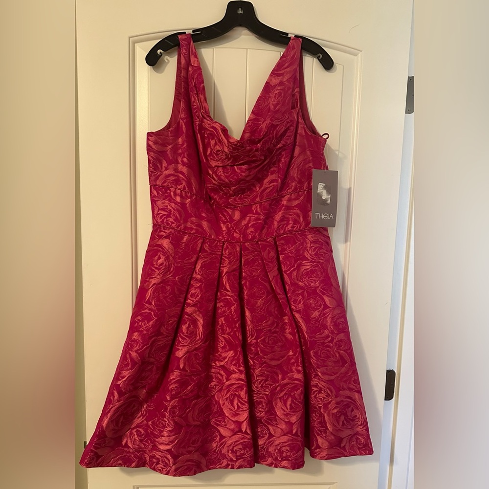 Theia Pink Floral Dress NWT Size 14
